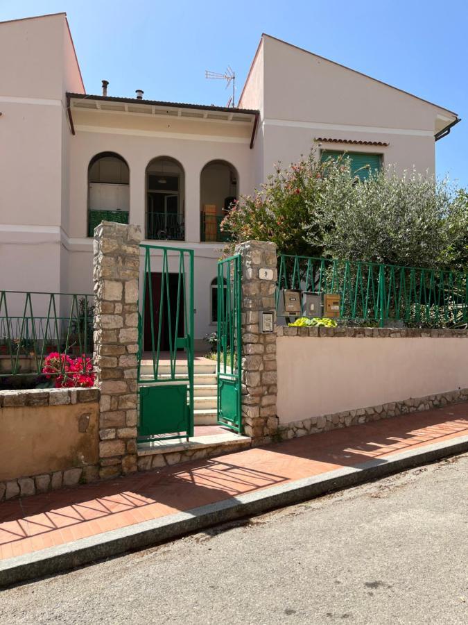 Bed And Coffee Rooms Portoferraio Luaran gambar